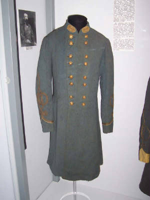 Confederate General Civil War Uniform.jpg