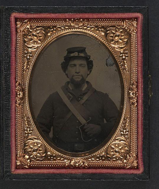 Union Civil War Cavalry Nathan Starr Saber.jpg