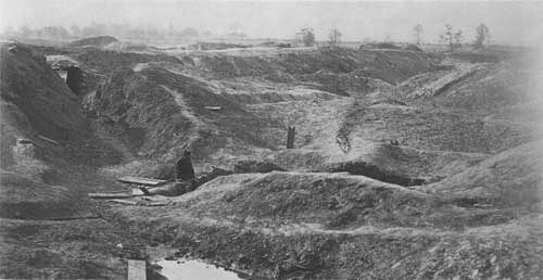 Battle of the Crater, Petersburg, Civil War.jpg